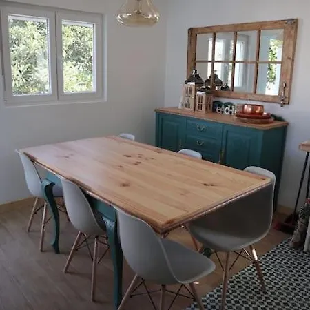Preciosa Casa Con Jardin En Orinon