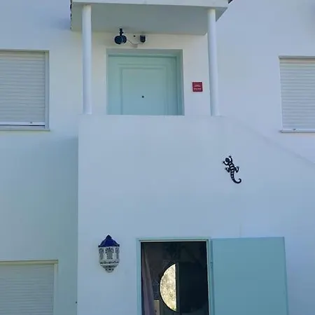 Preciosa Casa Con Jardin En * Orinon