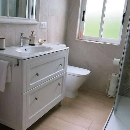 Preciosa Casa Con Jardin En Hébergement de vacances Oriñon