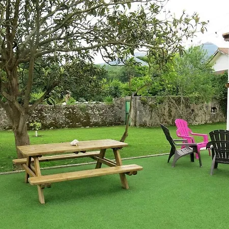 Holiday home Preciosa Casa Con Jardin En *