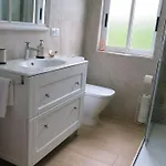 Preciosa Casa Con Jardin En Nyaraló Oriñón