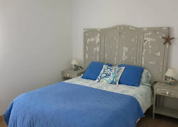 Preciosa Casa Con Jardin En *